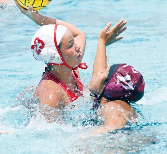 Lunas rally past Bears for MIL tourney title